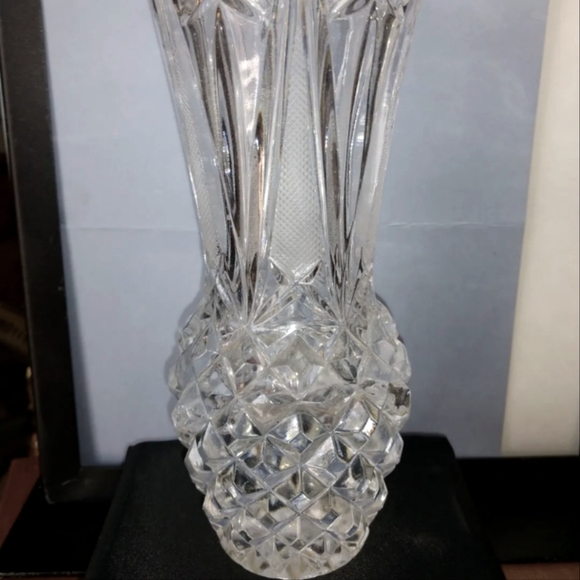 VTG Bohemian CZECH CRYSTAL CUT Clear Diamond Cut Pattern Gorgeous Vase Heavy - Picture 2 of 11